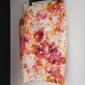 Thalia Medium size skirt, floral